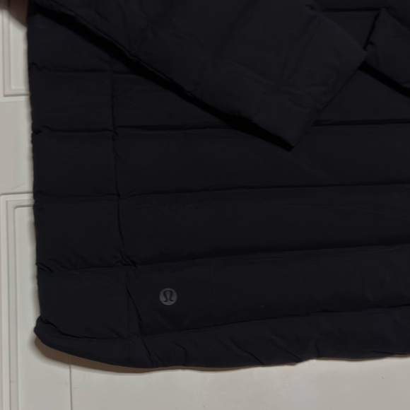Lululemon NWOT Men’s Sz XL Navigation Black Goose Down Puffer Jacket - Picture 7 of 9